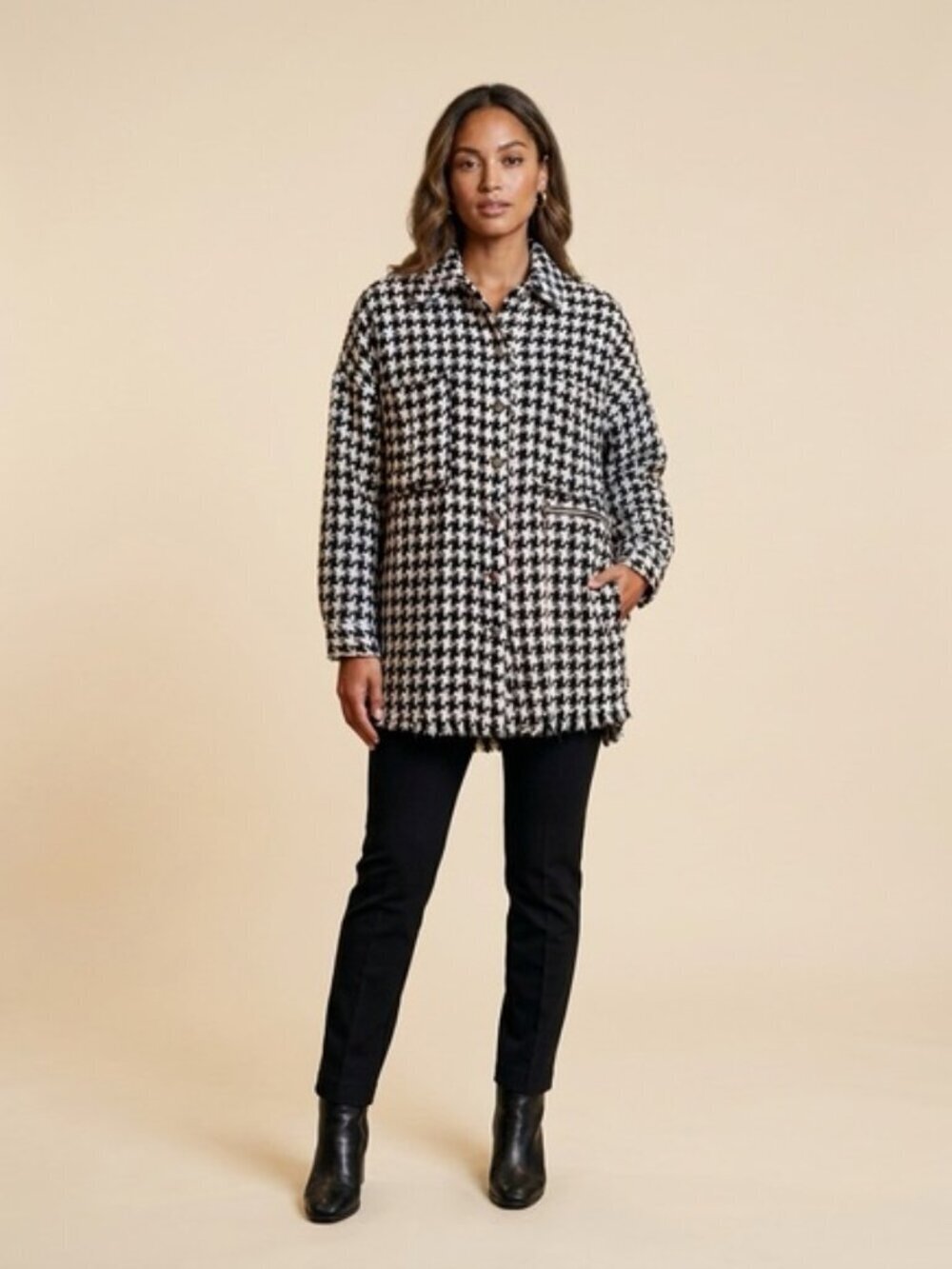 Trendyol Houndstooth Tweed Shacket Jacket Black White Size M Fringe Hem
